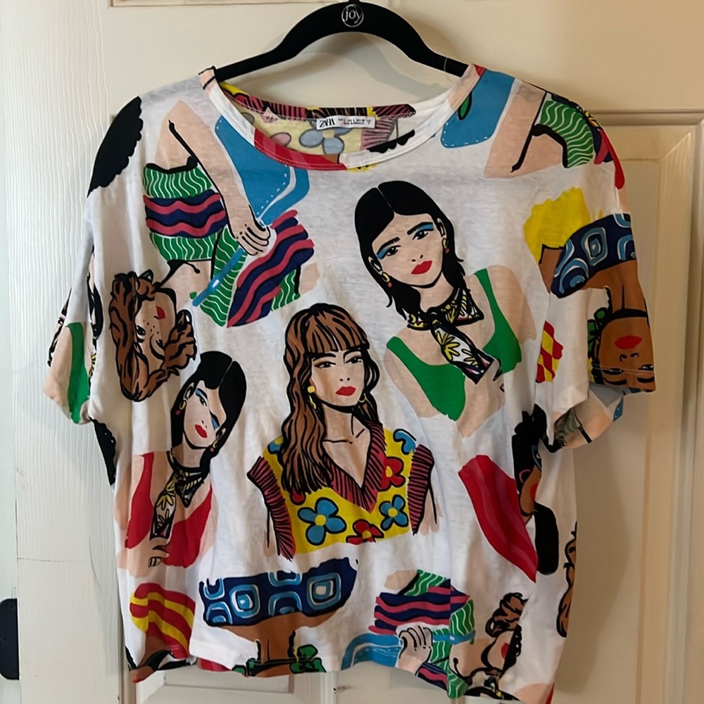 Zara ladies faces women t-shirt top HTF
